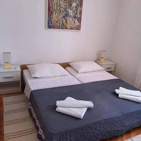 Apartment Studio Darija For 2 Persons S Terasom Wi-fi & Parking *